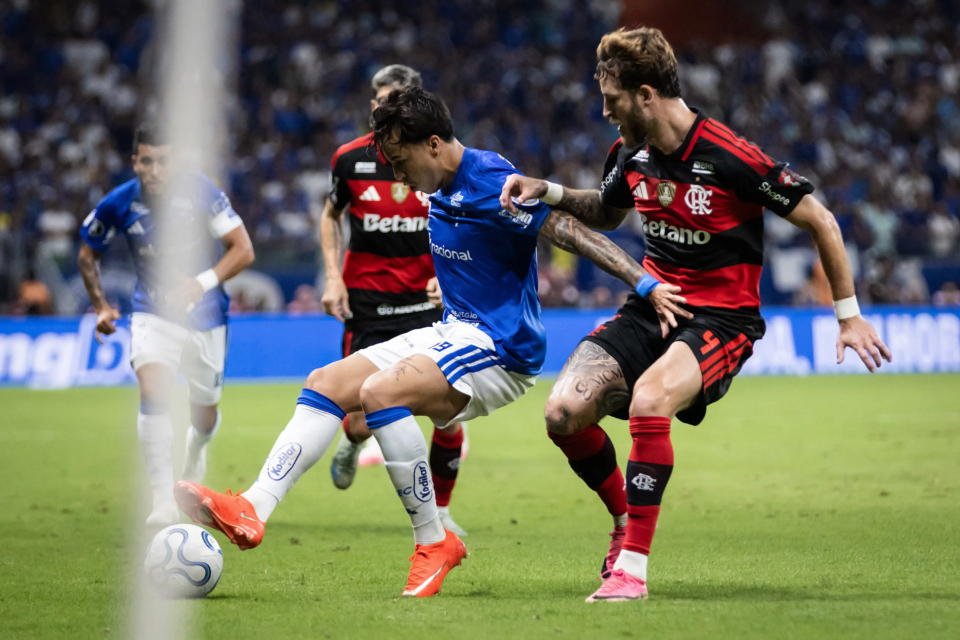 Cruzeiro e Flamengo empatam pela Libertadores