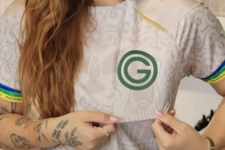 Goiás lança novas camisas nas próximas semanas