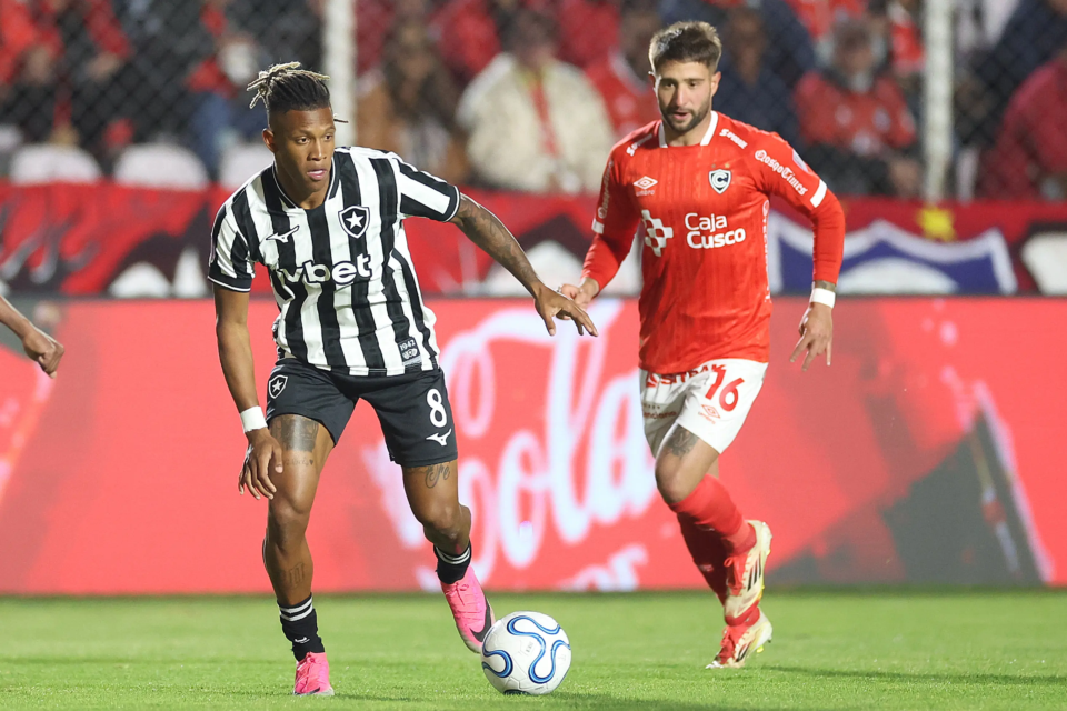 Botafogo é humilhado pelo Cienciano no Peru