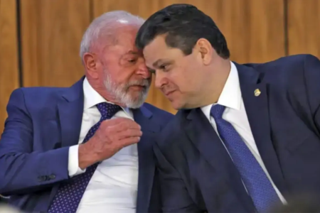 Lula e Alcolumbre - José Cruz Agência Brasil