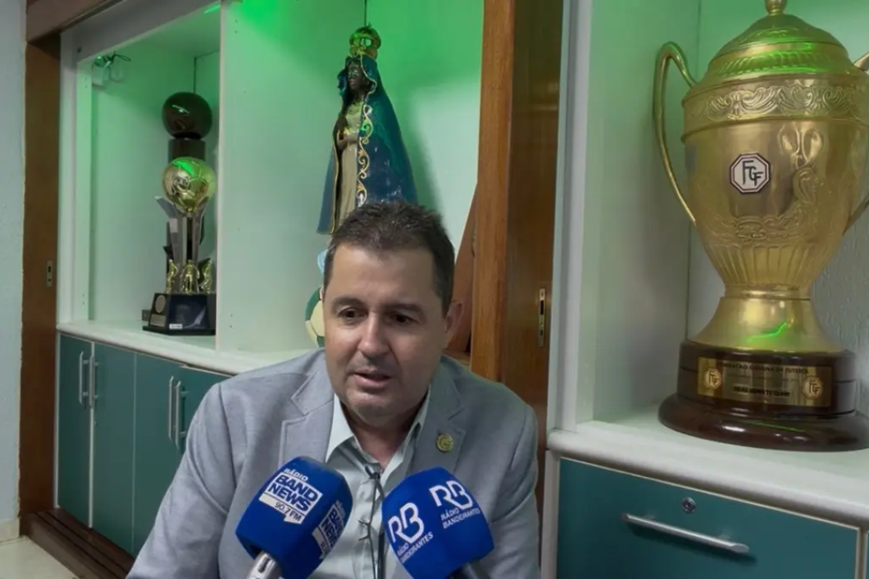 Paulo Rogério concedeu entrevista coletiva e falou sobre as mudanças (Foto: Reprodução)