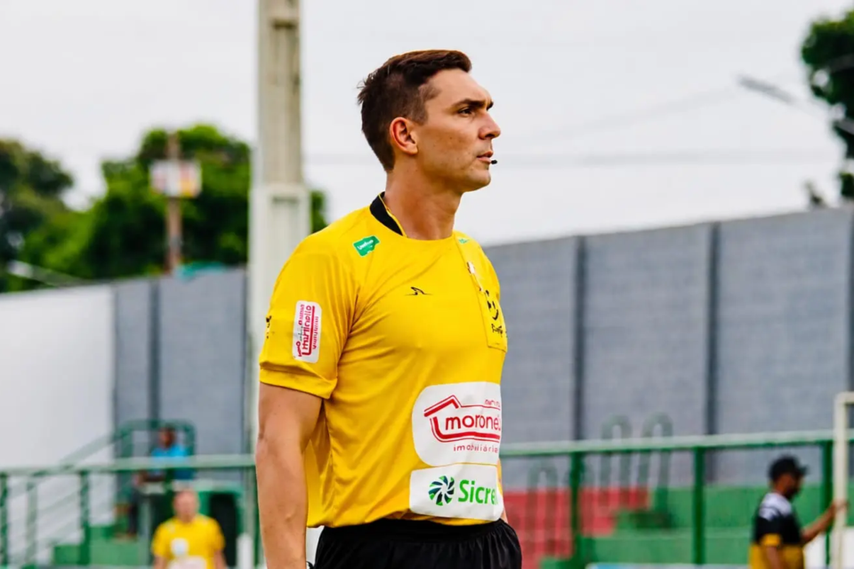 CBF define árbitro de Confiança x Anápolis, duelo entre lanterna e vice-lanterna