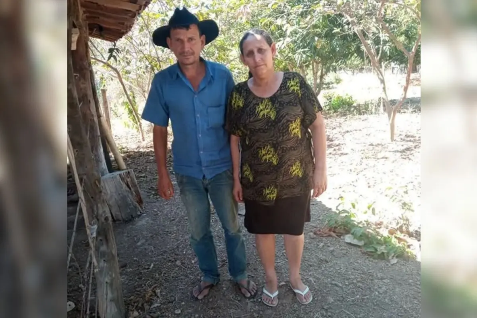 A produtora rural Silemar Fonseca em sua chácara em Goianésia (Foto: arquivo pessoal)