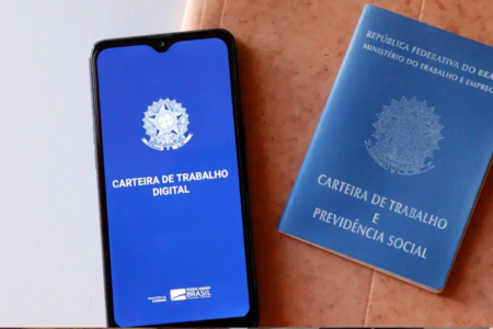Carteira de trabalho - (Foto: reprodução)
