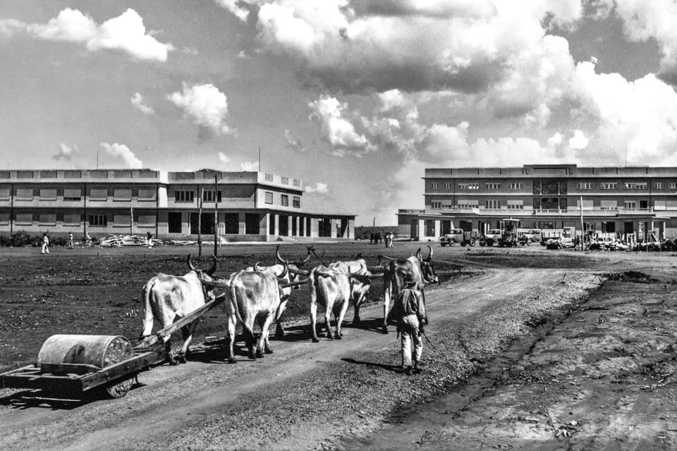 Registro antigo do Colégio Santo Agostinho, no Setor Central de Goiânia, mostra a trajetória da instituição ao longo das décadas (Foto: Acervo/Prefeitura de Goiânia)