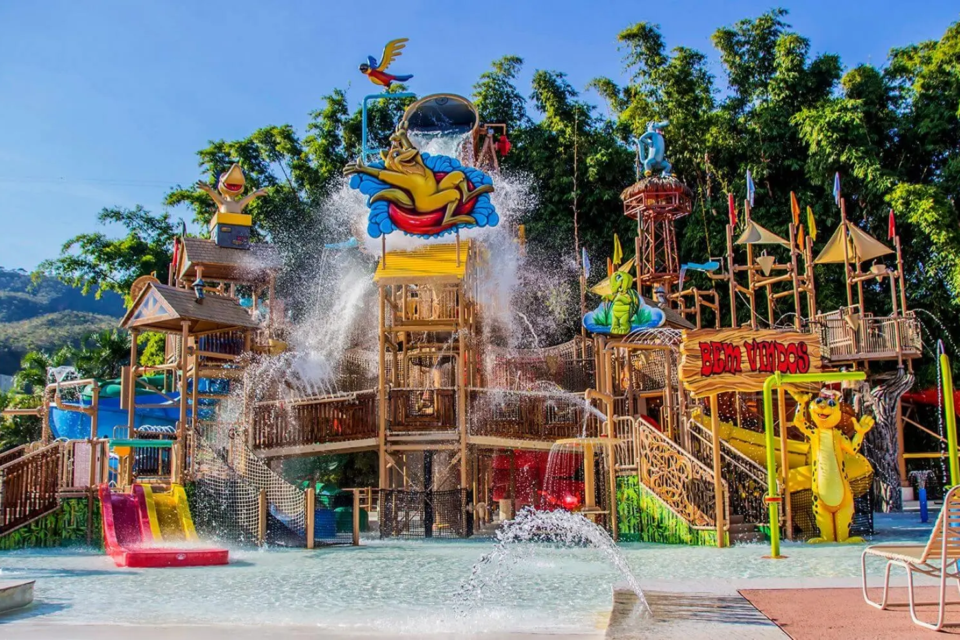 Hot Park terá programação especial para crianças nos dias 10 e 11 de outubro