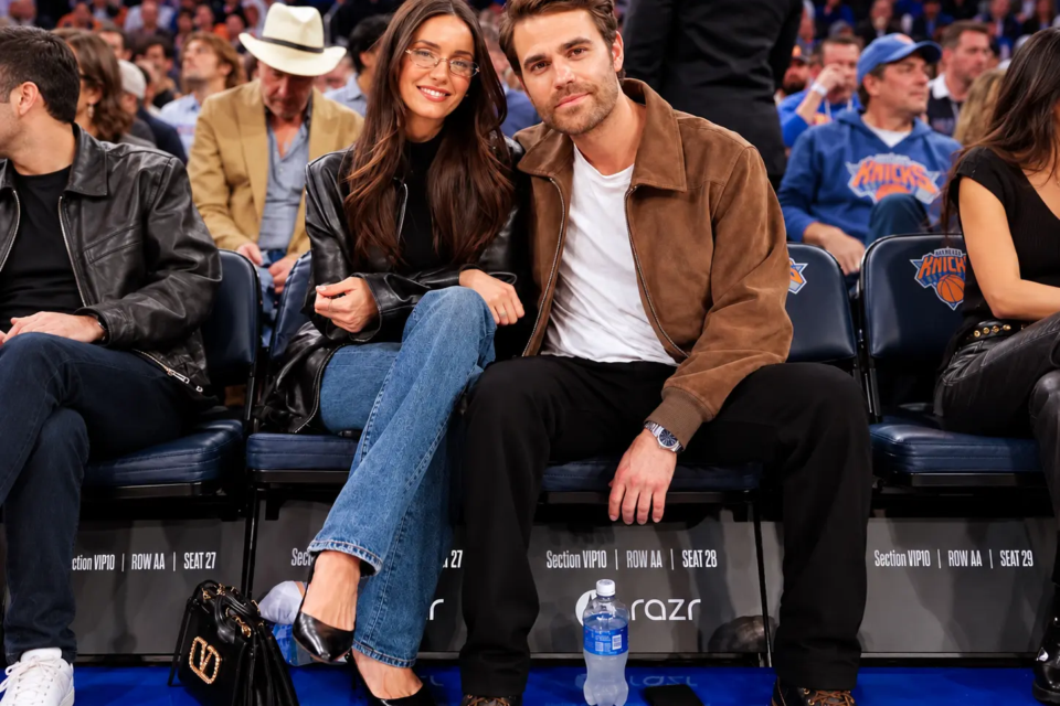 Nina Dobrev e Paul Wesley vão voltar a trabalhar juntos na série You Deserve to Know, do Hulu (Foto: Reprodução/Instagram New York Knicks)
