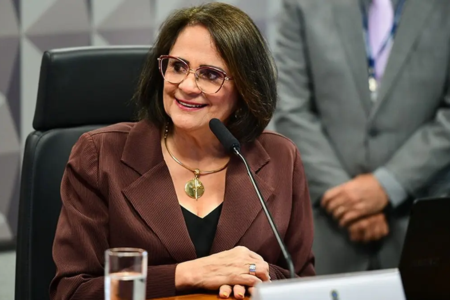 Damares declara apoio a Vanderlan ao Senado: 'Cristão, conservador e sem medo do sistema'