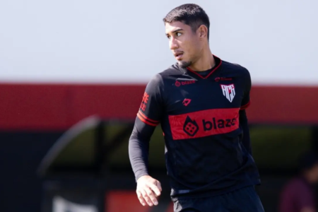 Daniel Lima Atlético dívida com Vila Nova