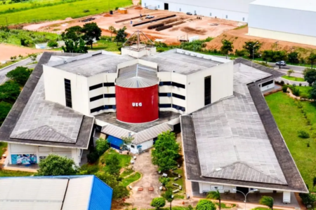 Sede da UEG - (Foto: reprodução)