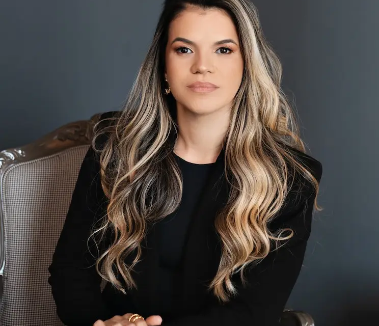 Rogéria Storck, advogada especialista em Direito Médico e integrante das comissões de Direito Médico e Saúde da OAB-GO e da OAB-SP (Foto: Arquivo pessoal)