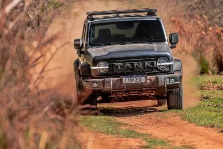 tank 300 em pista off-road