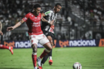 Jogo entre Athletic e Vila Nova