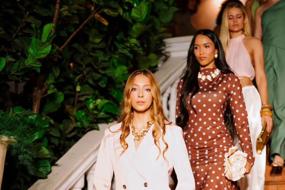 Em Goiás, tendências se harmonizam com tecidos mais leves para enfrentar a temporada mais quente do ano (Foto: Mega Moda)