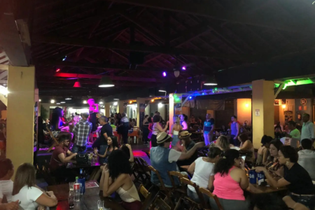 Mercados municipais de Goiânia reúnem gastronomia, compras e lazer no fim de semana
