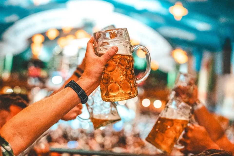Oktoberfest: veja onde curtir a tradicional festa alemã em Goiânia