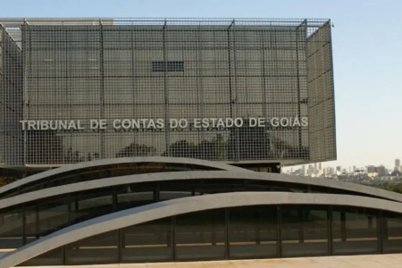 Fachada do TCE-GO em Goiás
