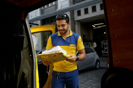 AliExpress e Correios fazem acordo sobre entregas no Brasil; veja o que muda compras feitas por brasileiros na plataforma chinesa