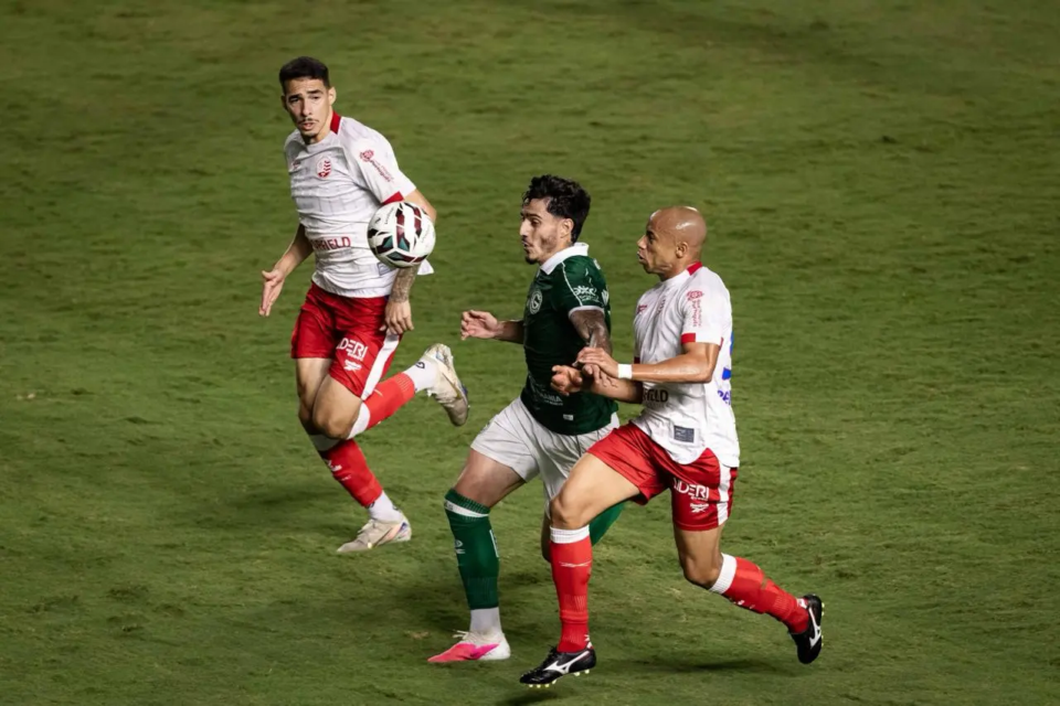 Náutico foi melhor no segundo tempo
