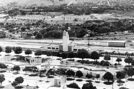Vista aérea da Estação Ferroviária de Goiânia e da área da Praça do Trabalhador (Foto: Prefeitura de Goiânia)