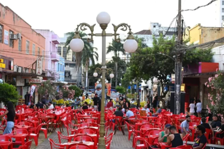 Locais em Goiânia para acompanhar a apuração das eleições com música e cerveja