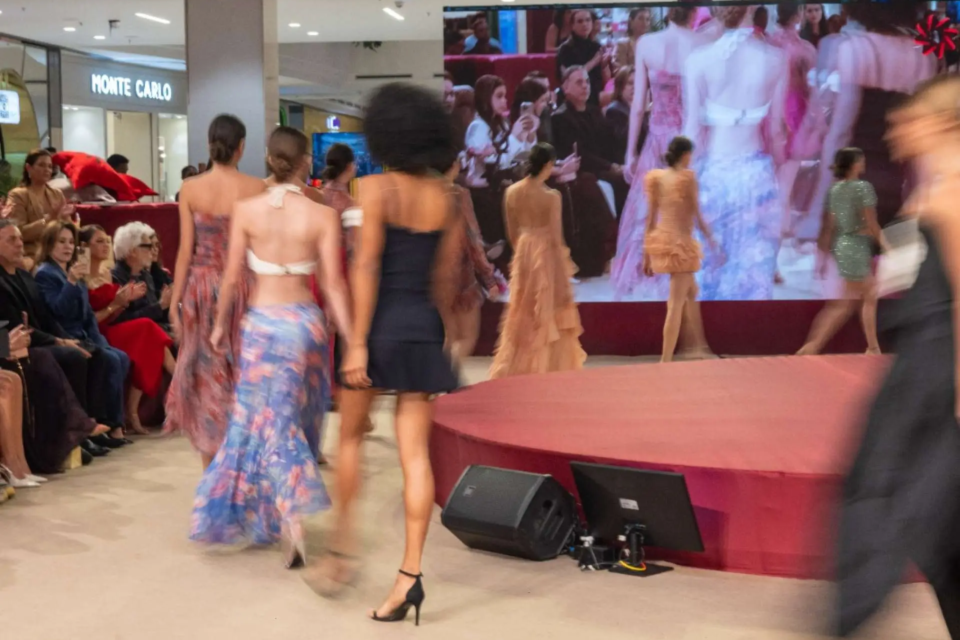 Flamboyant Fashion Experience 2026